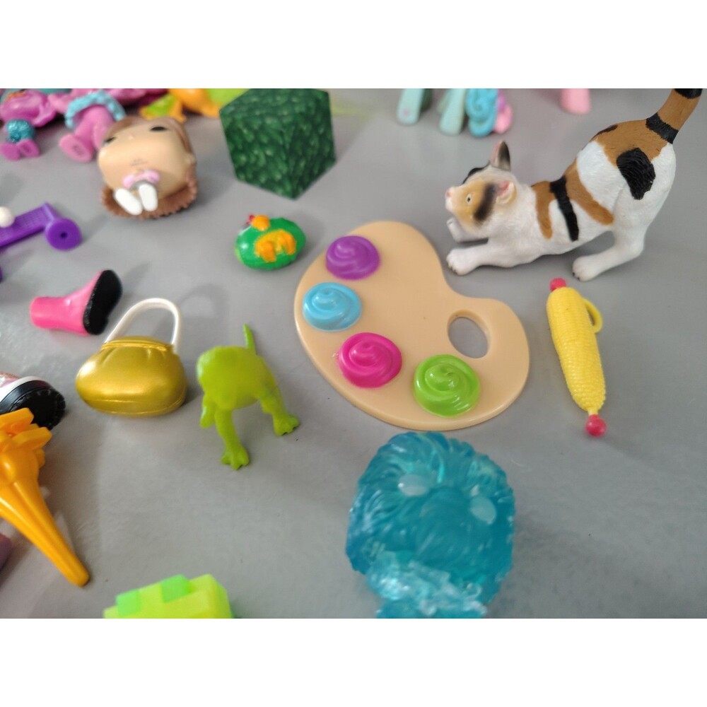 Huge 60+pc Random Girl Toys Toy Figure Lot Disney, Trolls, MLPony, Animals Dogs - Picture 3 of 11